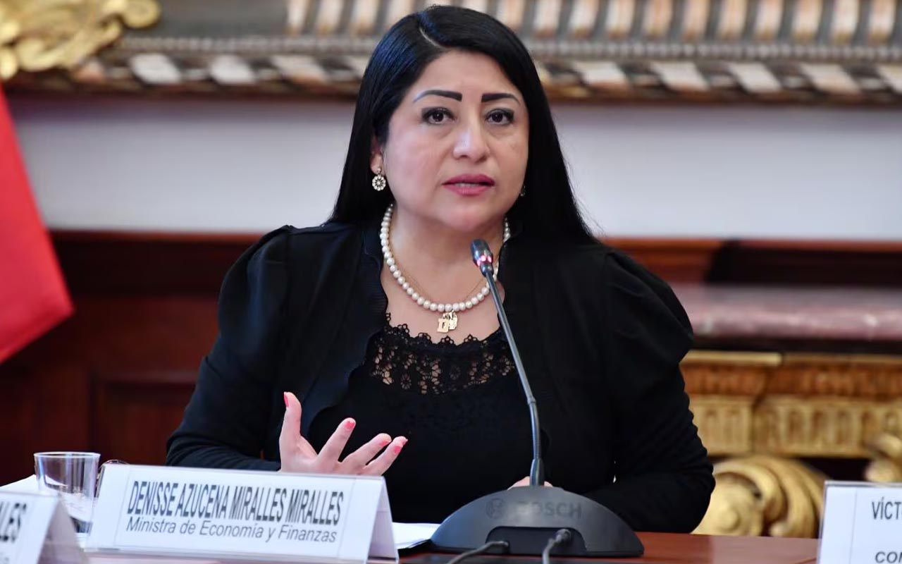 Denisse Miralles sobre voto de confianza: «Confiamos en la exposición que vamos a hacer ante el Congreso»