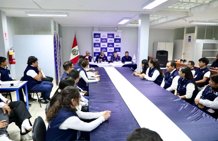 Jefe de la ONPE supervisó en Cajamarca avances en organización de elecciones generales