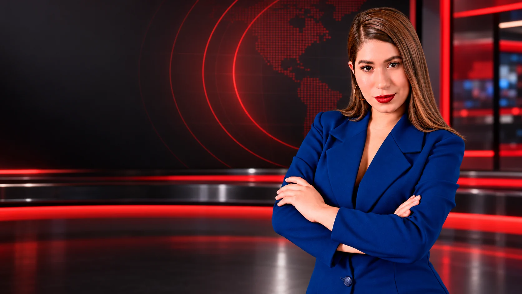 Presentadora de Cable Visión TV en la portada del canal